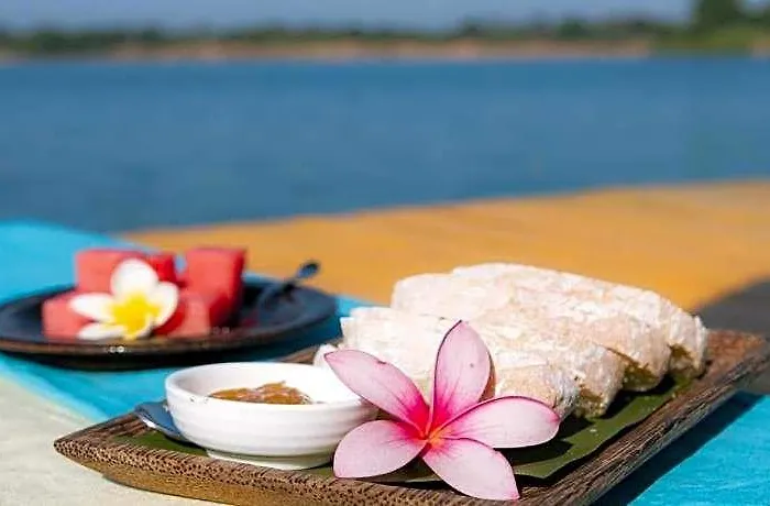 Khmer Angkor Hotel 3*